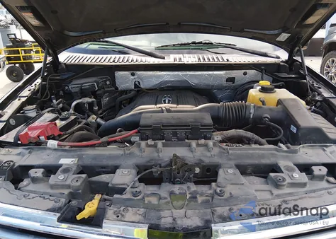 2016 Lincoln Navigator Select z USA, uszkodzony, nr VIN 5LMJJ2HT6GEL03558